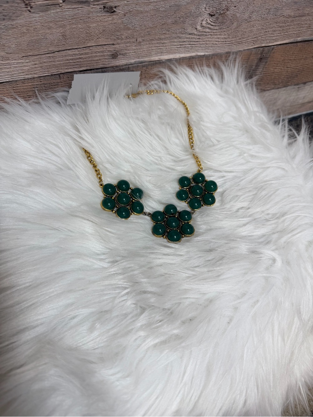 Yochi NY Gold Necklace w/Green Stone Rib Statement Necklace OS